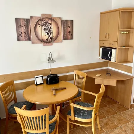 Apartment Hortenzia *